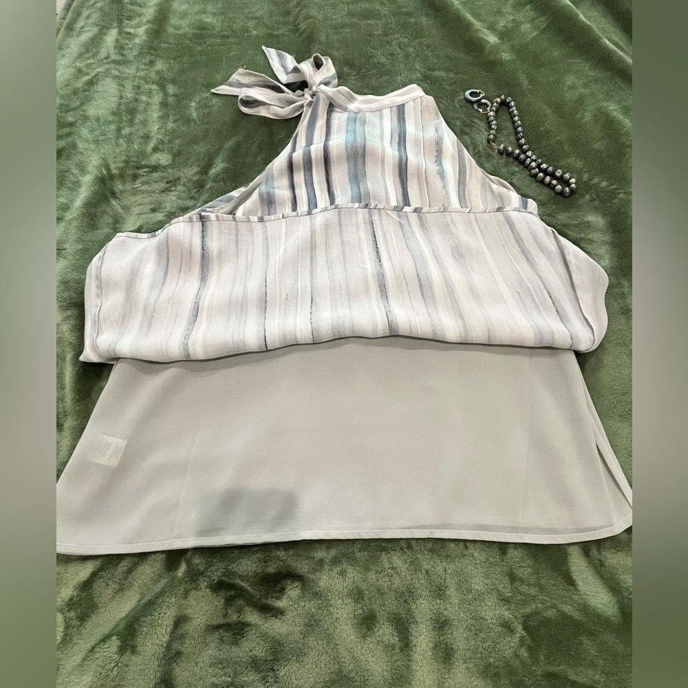 Ecru Striped Halter Top with Bow - Cream and Gray Size S - Picture 4 of 9